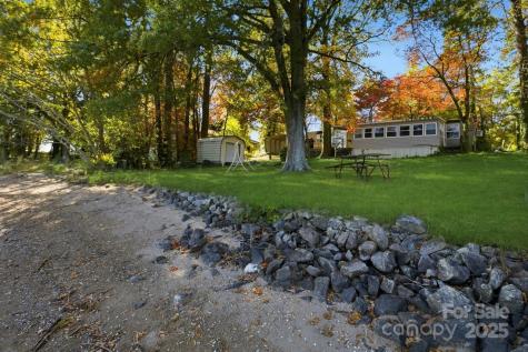 8924 Holdsclaw Road Terrell NC 28682