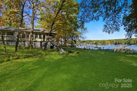 8924 Holdsclaw Road Terrell NC 28682