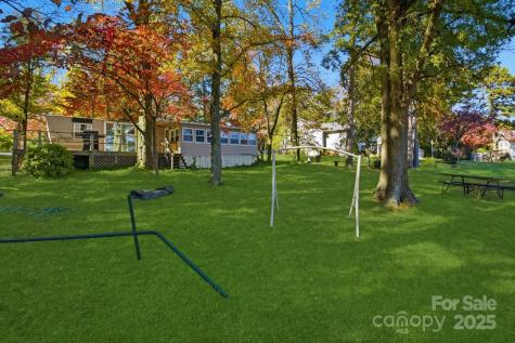 8924 Holdsclaw Road Terrell NC 28682