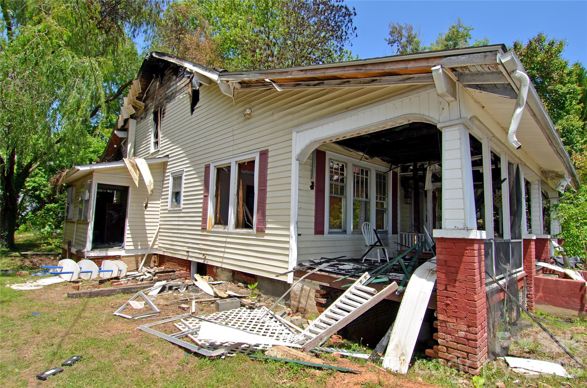 201 Blue Ridge Street Marion NC 28752