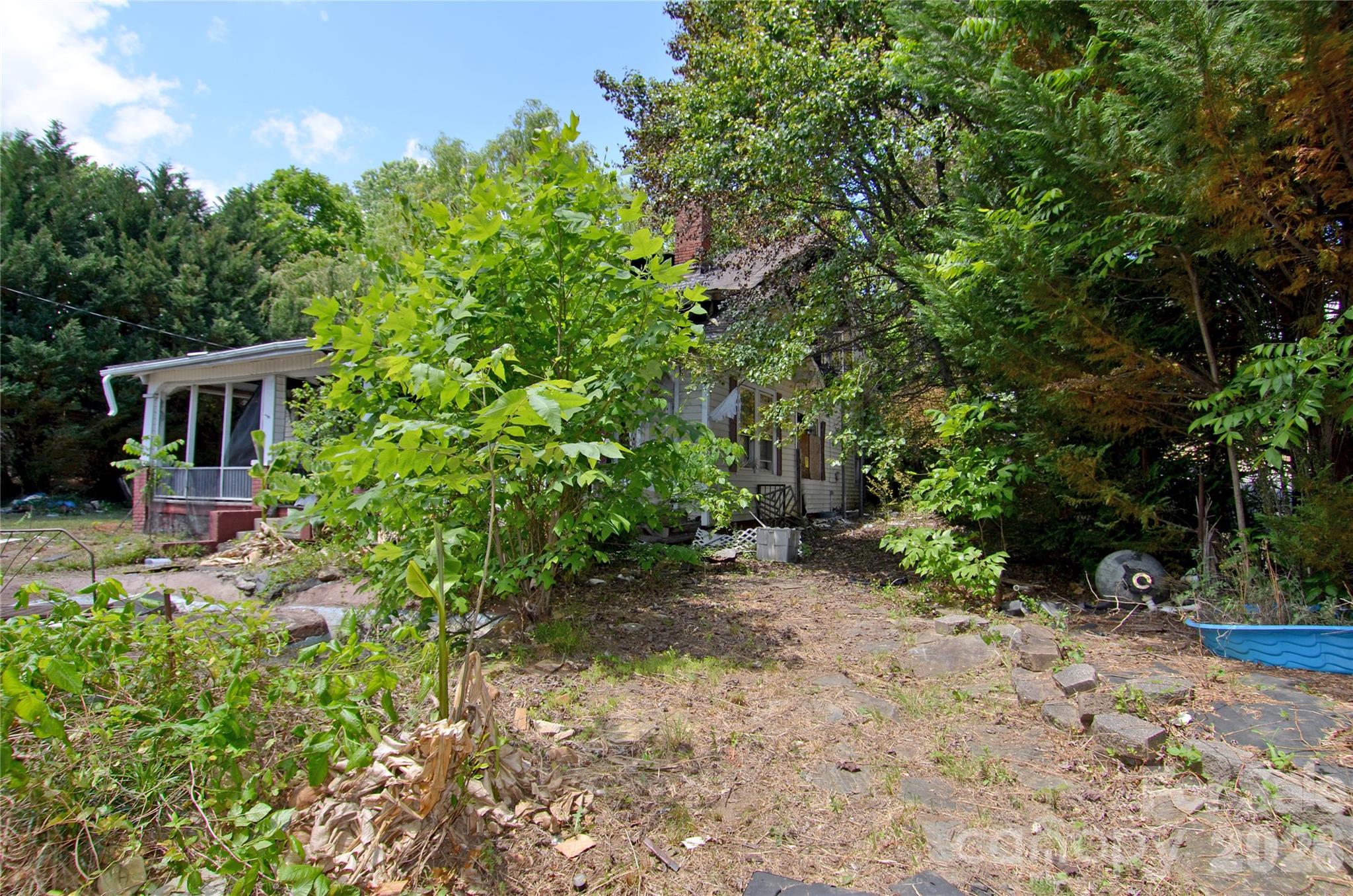 201 Blue Ridge Street Marion NC 28752