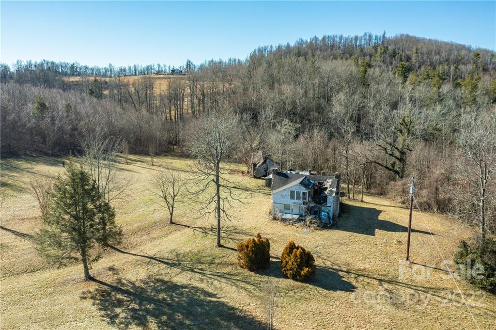 1559 Slick Rock Road Hendersonville NC 28792