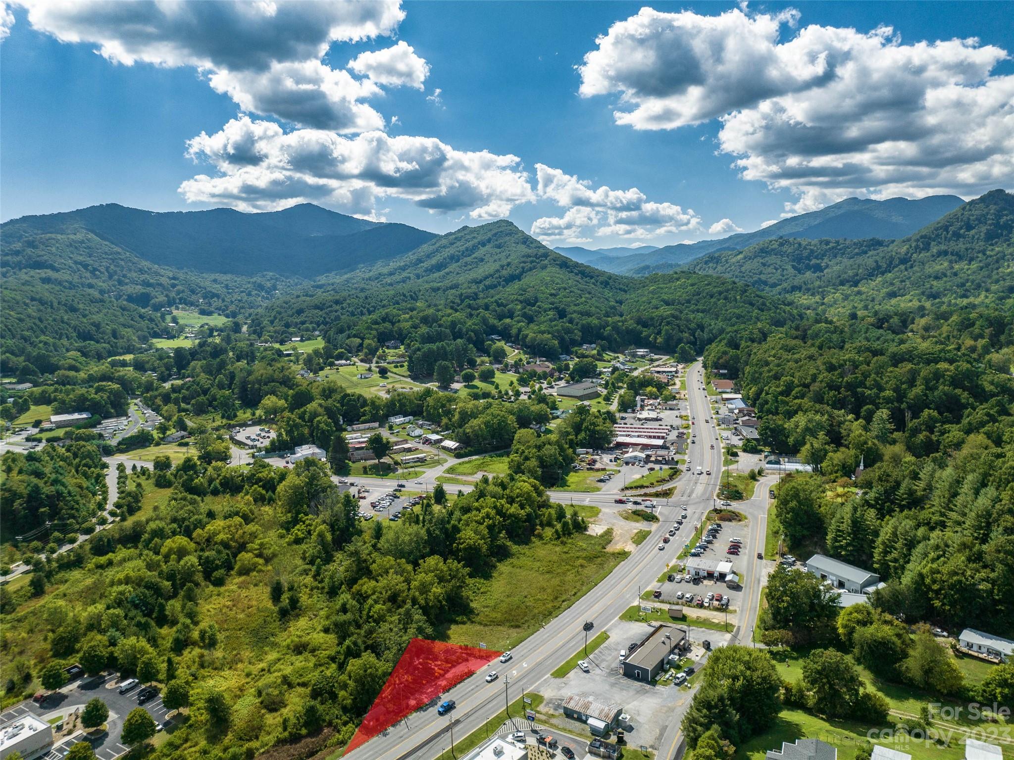 1207 Dellwood Road Waynesville NC 28786