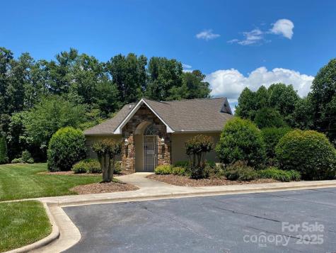 1504 Brentwood Place Morganton NC 28655