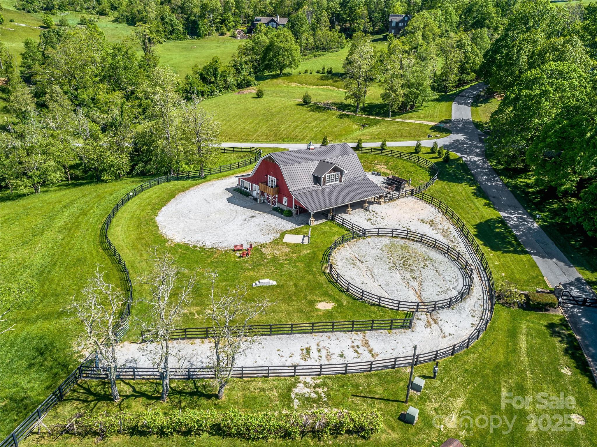 99999 Snow Ridge Drive Hendersonville NC 28792