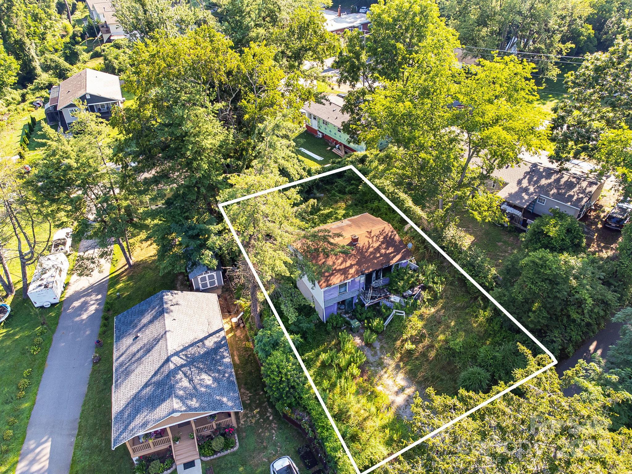 1040 W Chapel Road Asheville NC 28803