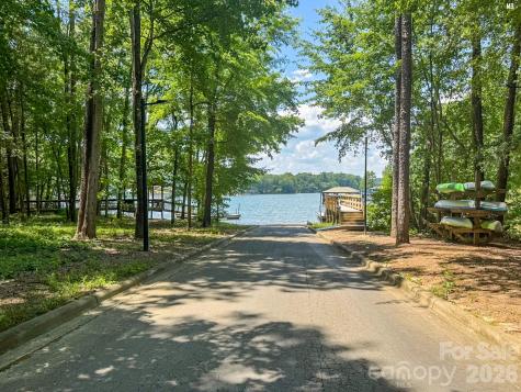 4225 Nicole Eileen Lane Charlotte NC 28216