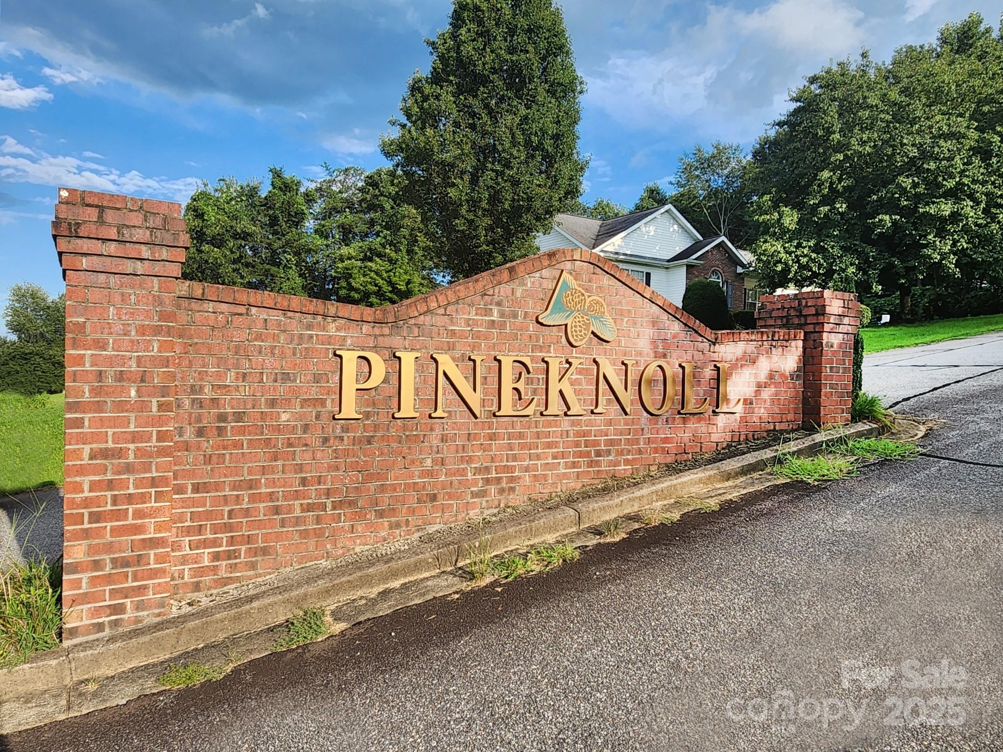 0 Pineknoll Drive Hickory NC 28602