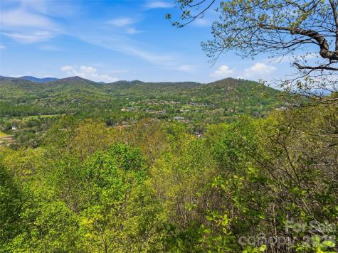27 Deer Grass Court Arden NC 28704