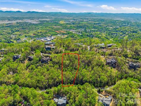 27 Deer Grass Court Arden NC 28704