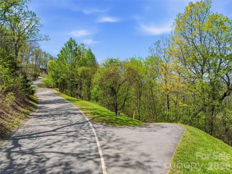 27 Deer Grass Court Arden NC 28704