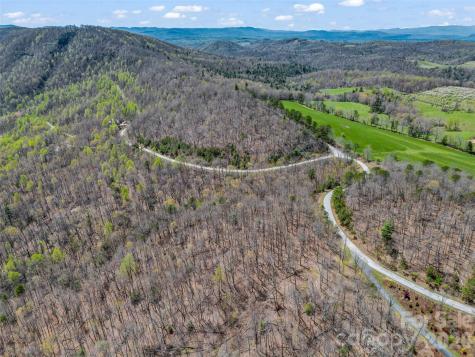 280 Eastman Place Mill Spring NC 28756