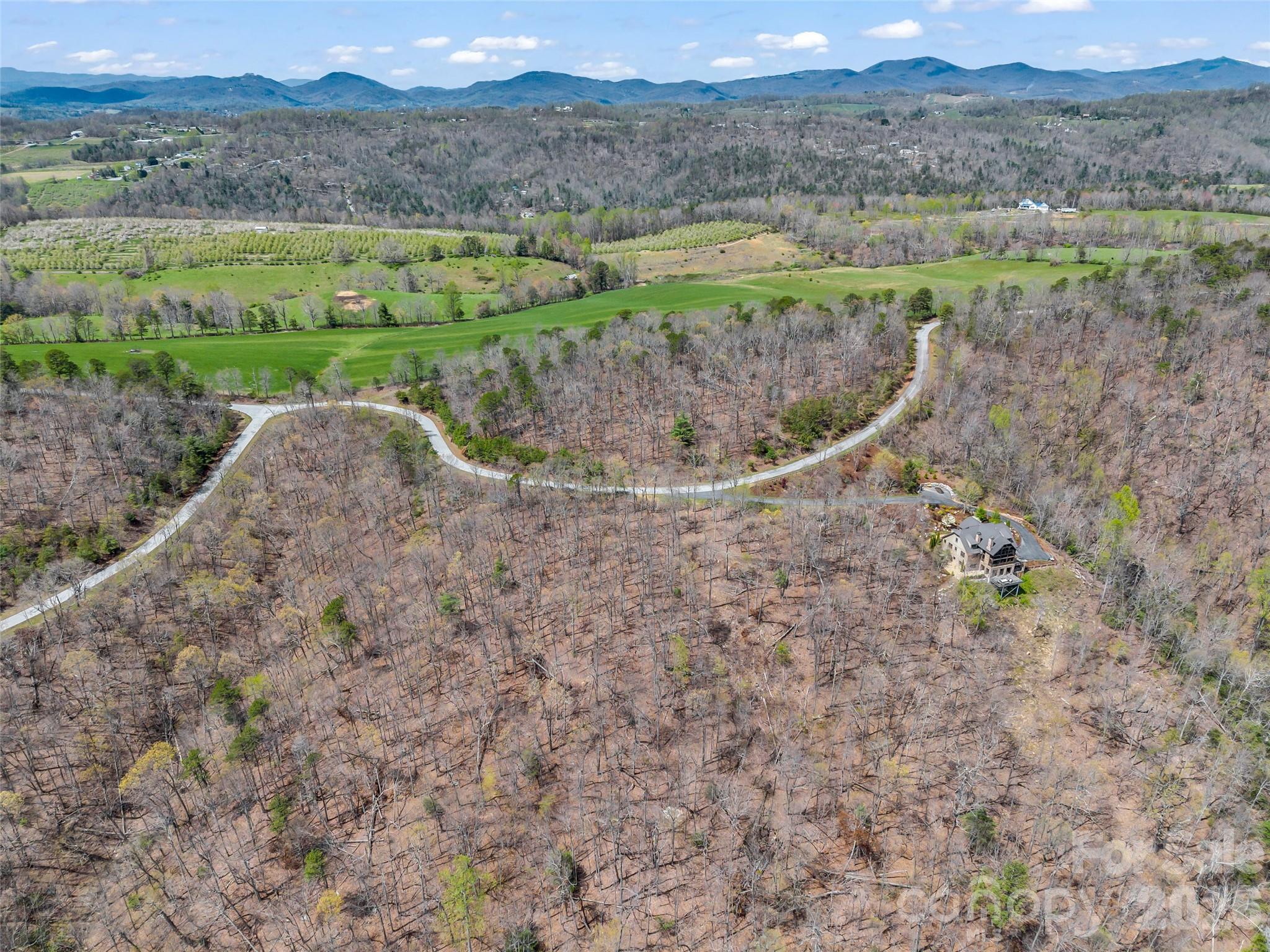 280 Eastman Place Mill Spring NC 28756