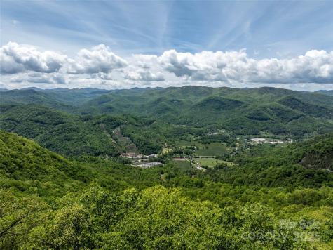 444 Woodring Cemetery Road Tuckasegee NC 28783