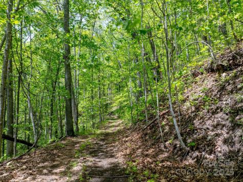 444 Woodring Cemetery Road Tuckasegee NC 28783