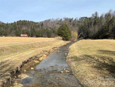 521 Timber Rock Drive Lenoir NC 28604