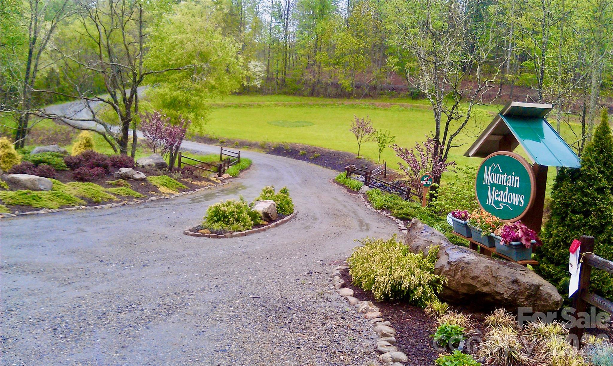 271 Amanda Drive Mars Hill NC 28754