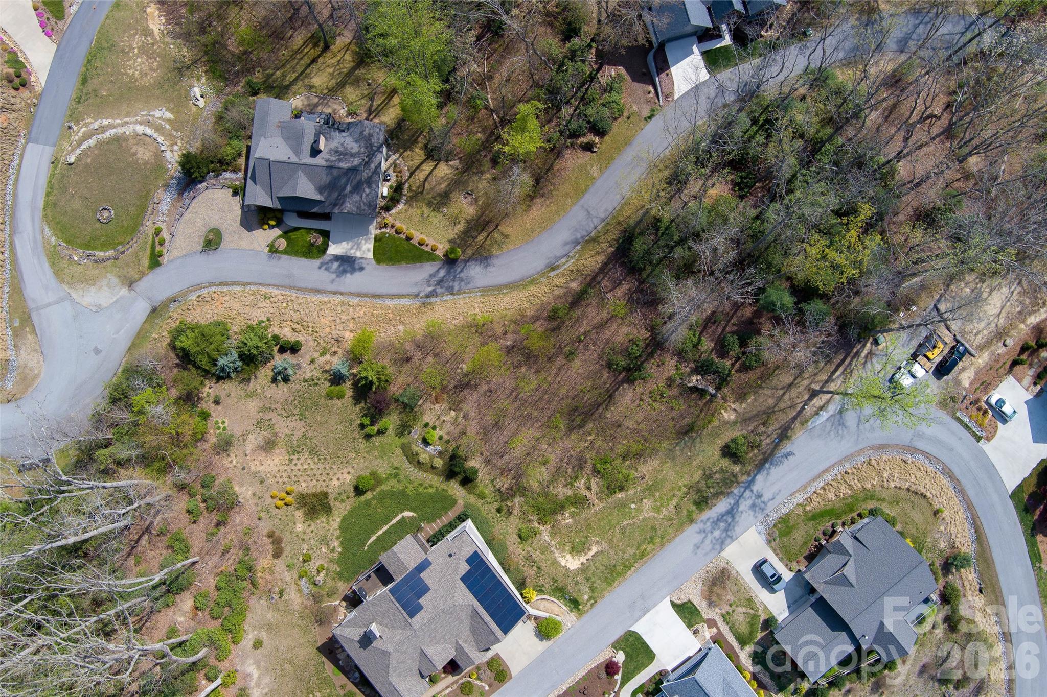 R4 Curtain Bluff Hendersonville NC 28791