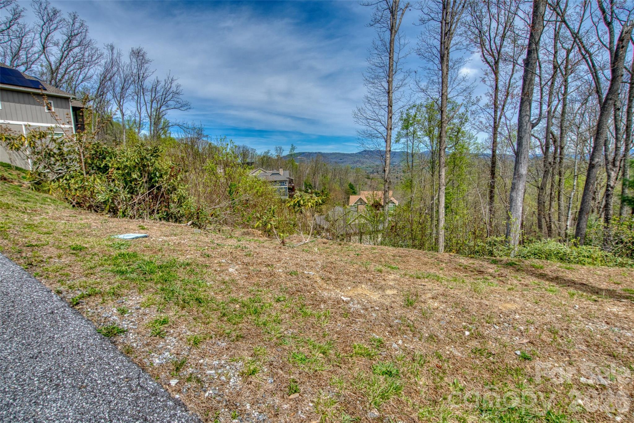 R4 Curtain Bluff Hendersonville NC 28791