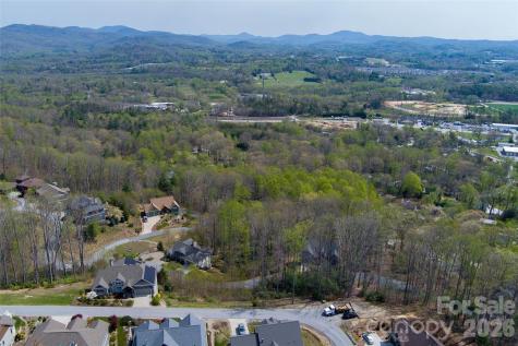 R4 Curtain Bluff Hendersonville NC 28791
