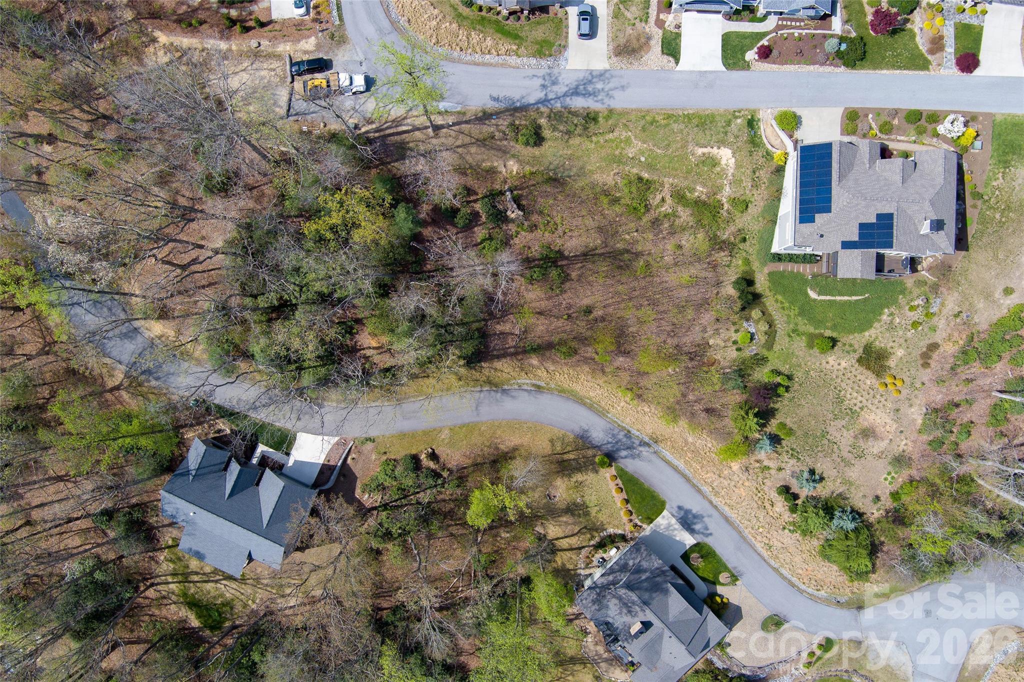 R4 Curtain Bluff Hendersonville NC 28791