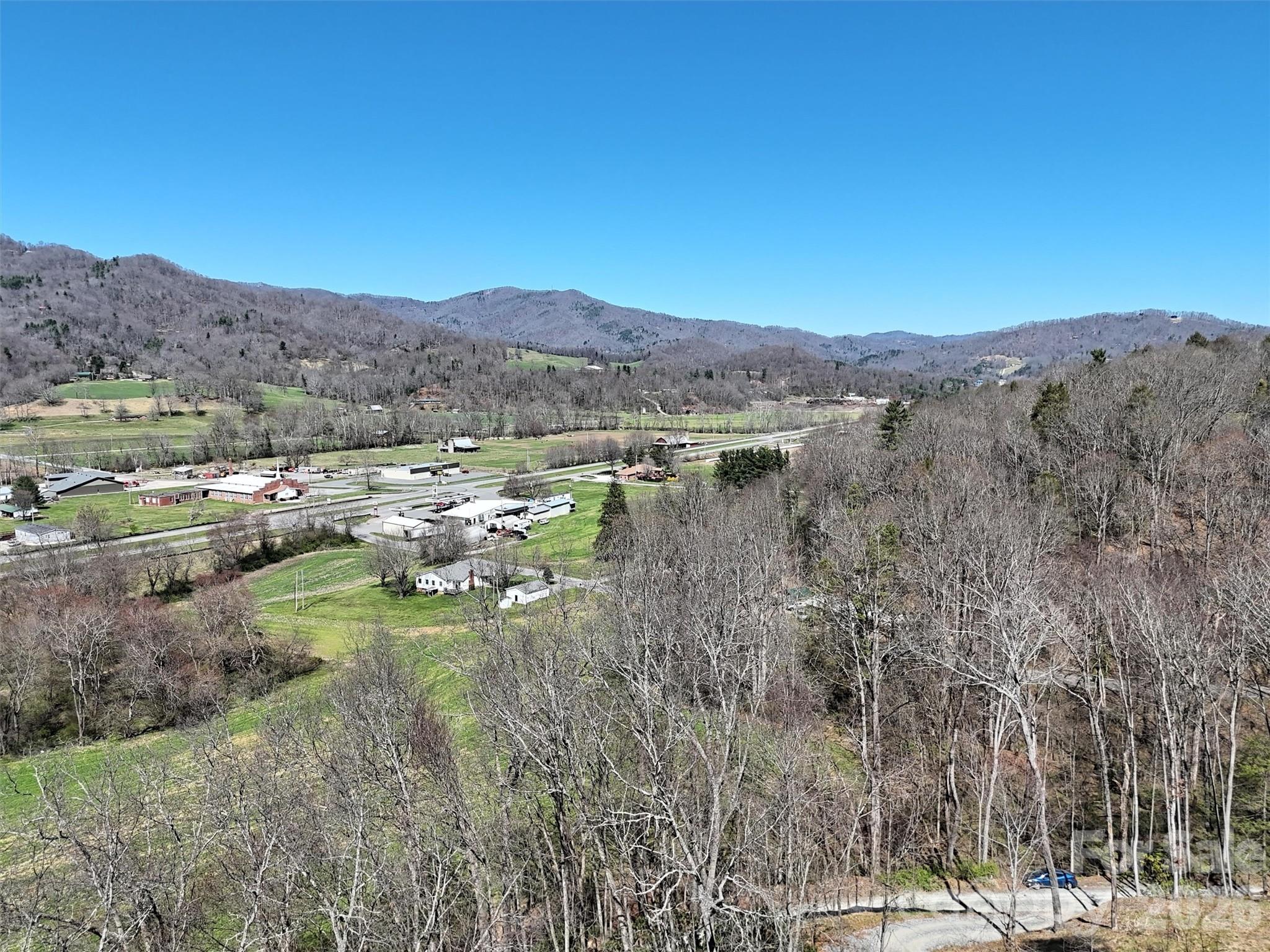 204 Minerva Drive Waynesville NC 28785