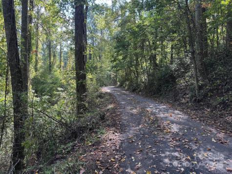89 White Oak Gap Road Asheville NC 28803