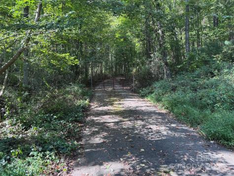 89 White Oak Gap Road Asheville NC 28803