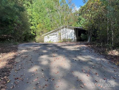 89 White Oak Gap Road Asheville NC 28803