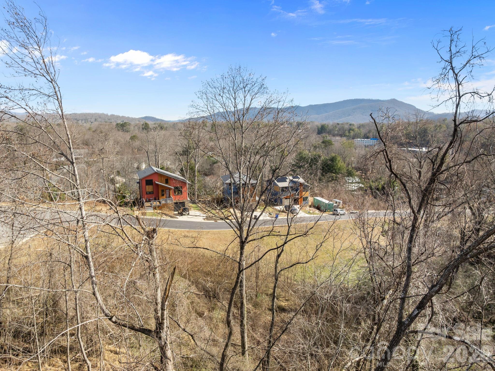 99999 Weaver Hill Road Asheville NC 28805