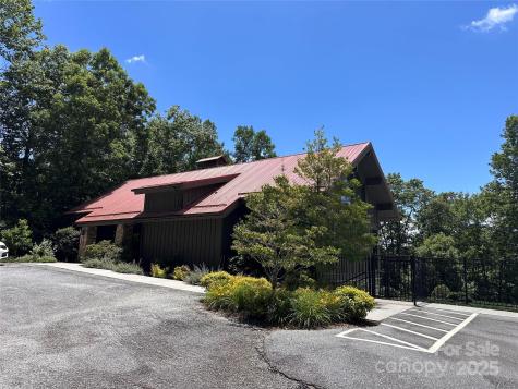 66 Boone Cove Road Zirconia NC 28790