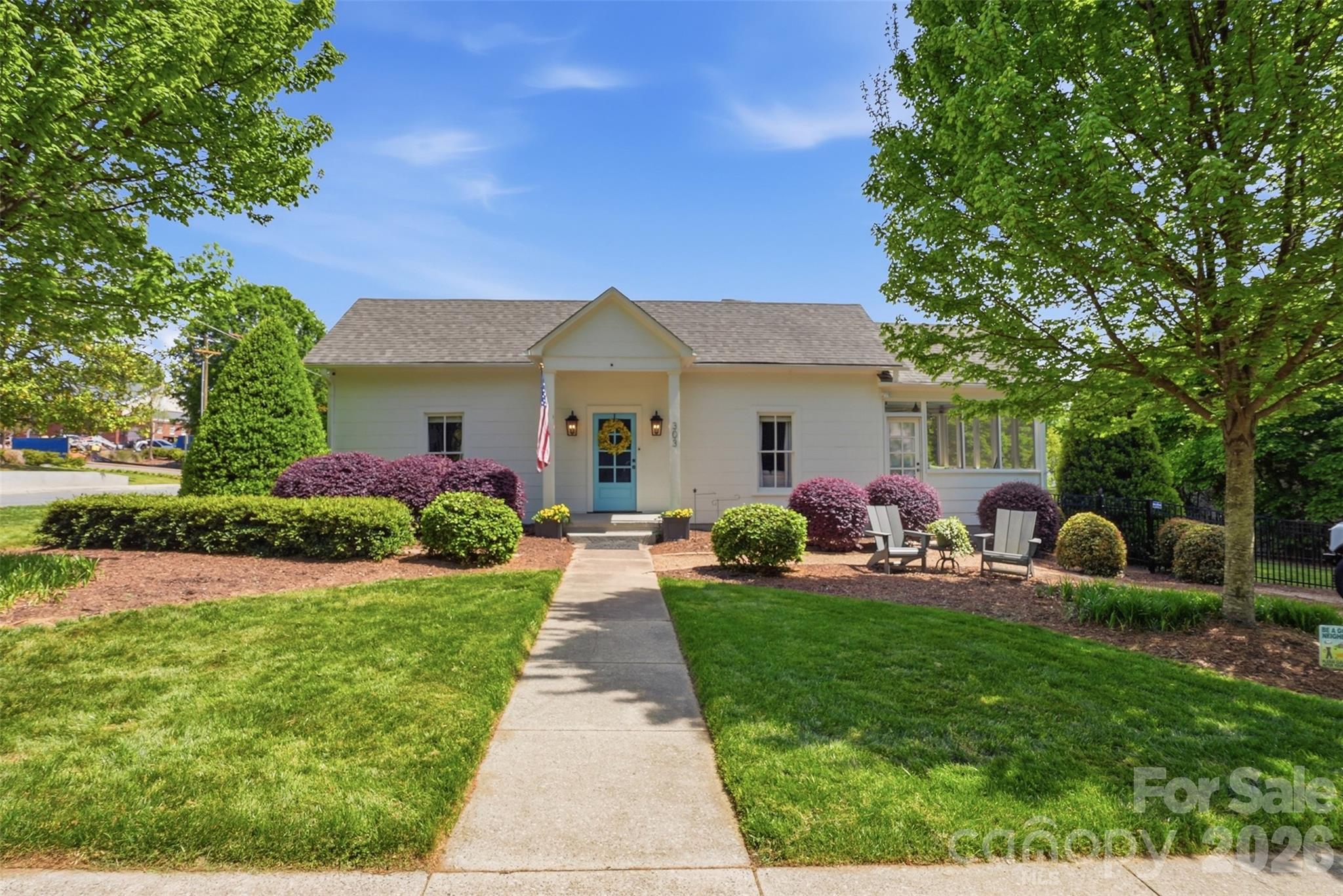 303 South Street Davidson NC 28036