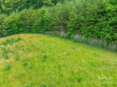 82 Seven Glens Drive Weaverville NC 28787