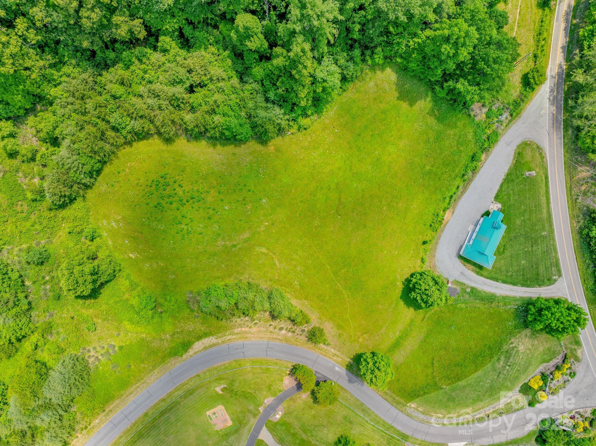 82 Seven Glens Drive Weaverville NC 28787