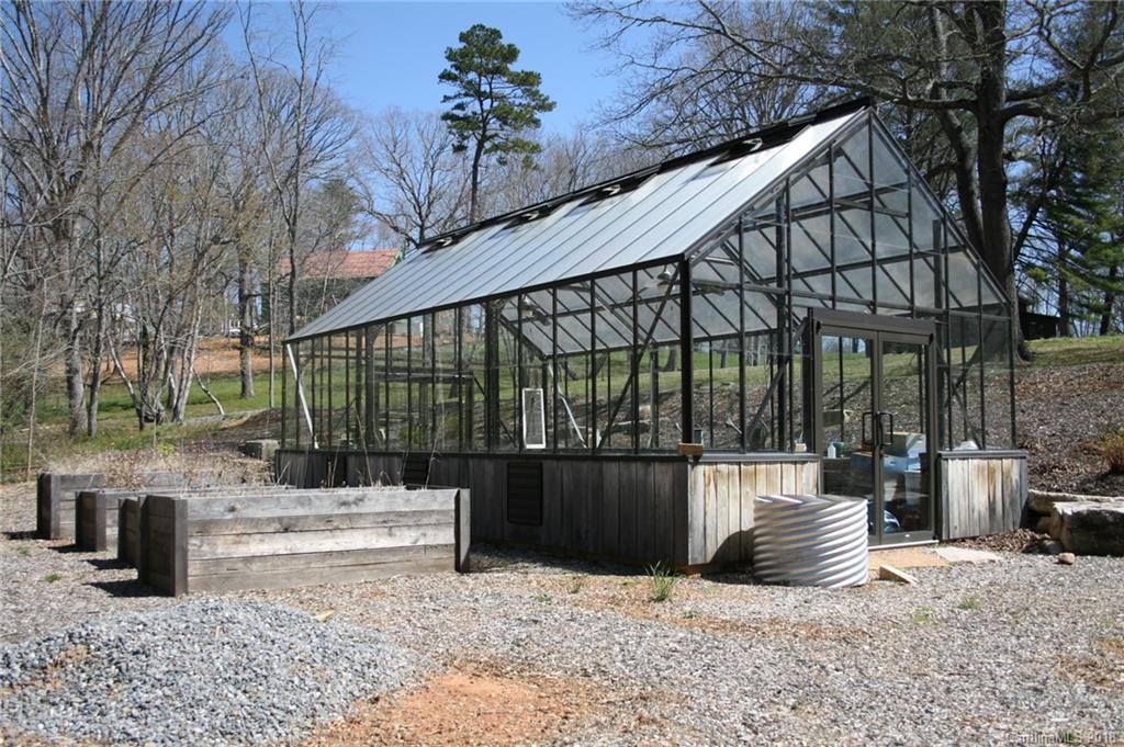 21 Majestic Oak Circle Asheville NC 28805