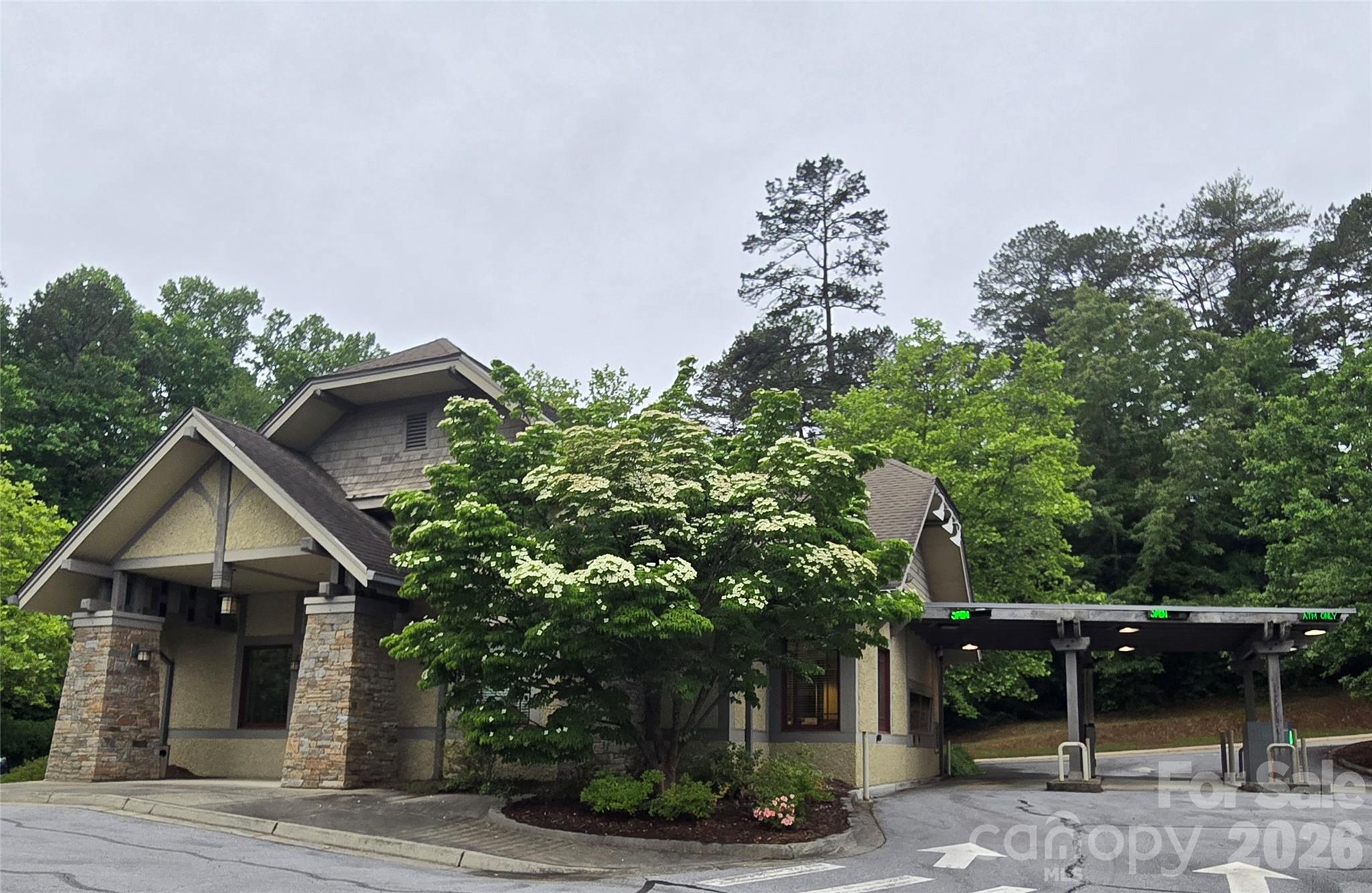 101 Hawks Crest Brevard NC 28712