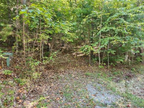 23 Overlook Park Drive Hendersonville NC 28792
