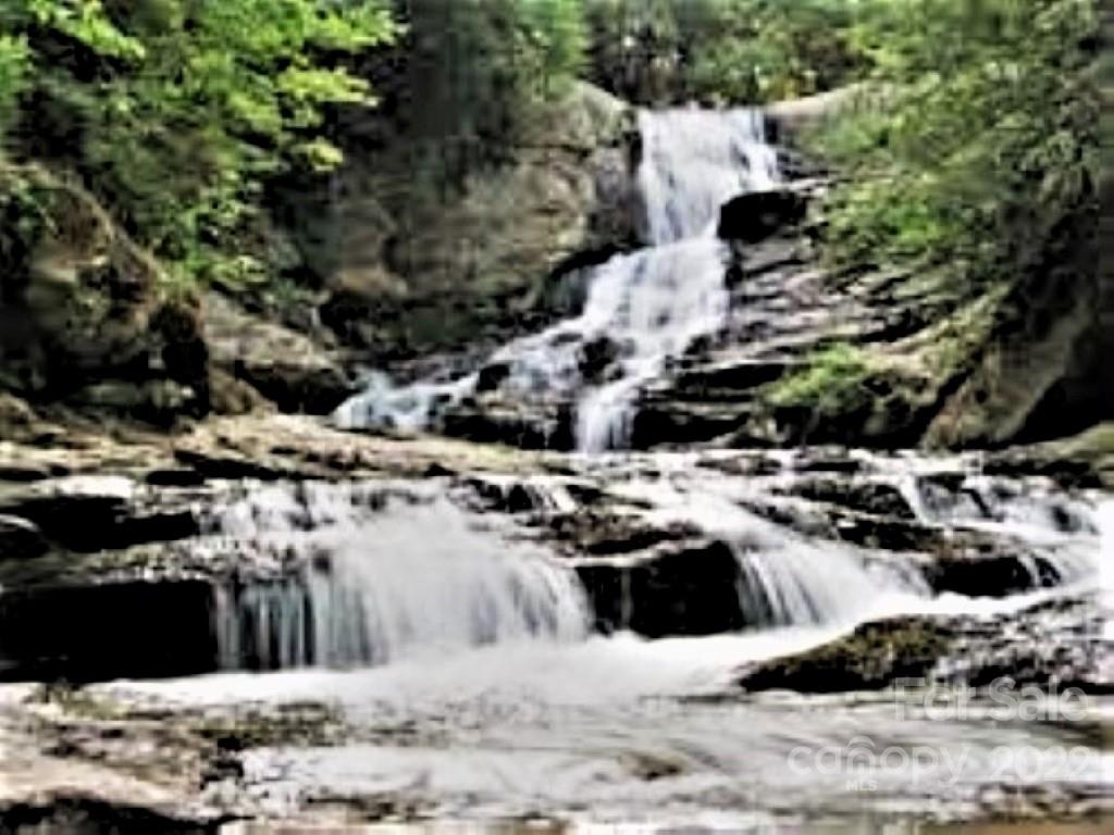 23 Overlook Park Drive Hendersonville NC 28792