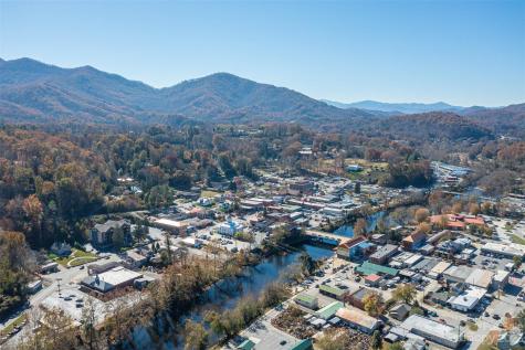 000 Needmore Road Bryson City NC 28713