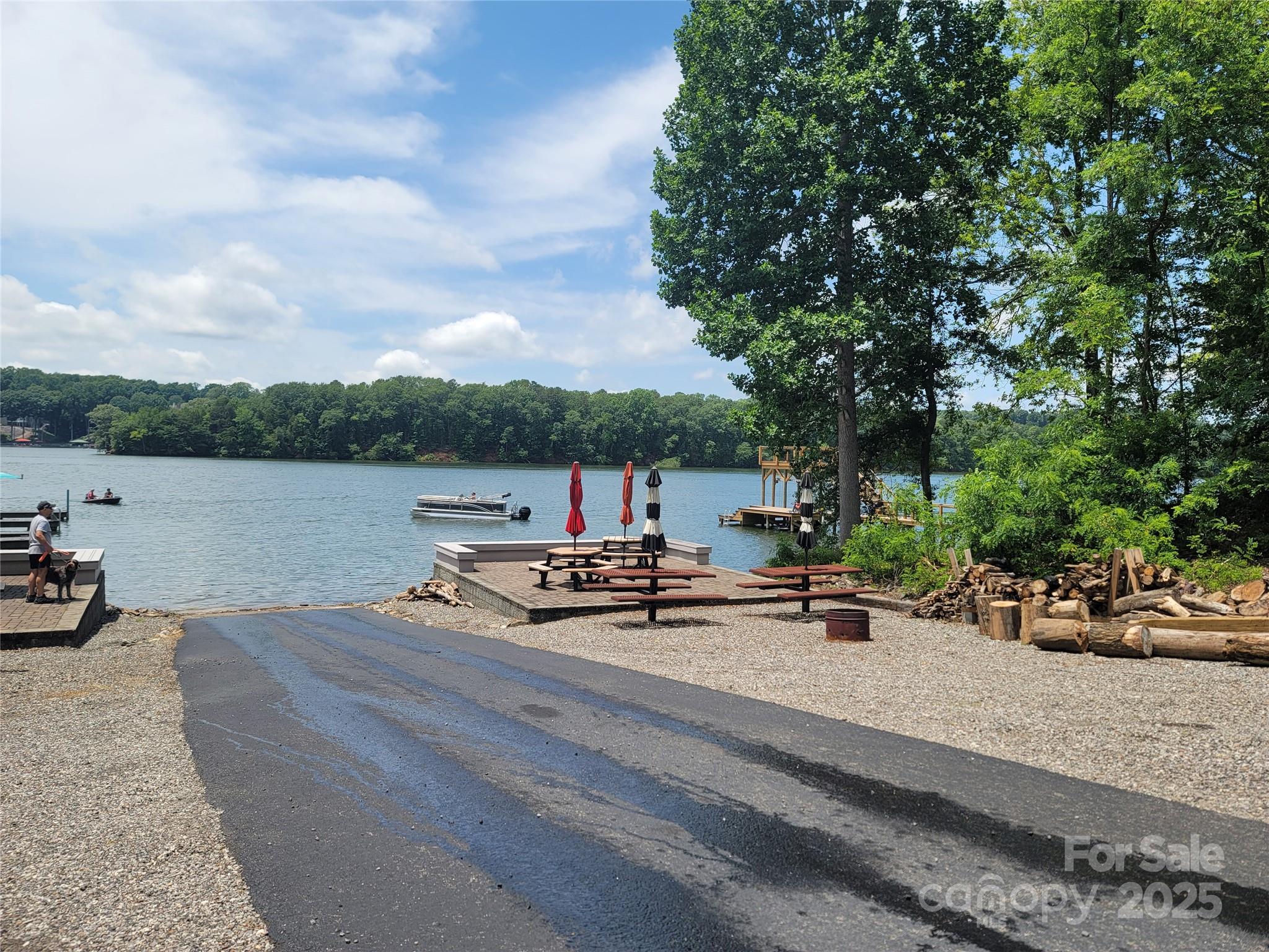 L177 Laurel Cove Road Statesville NC 28677