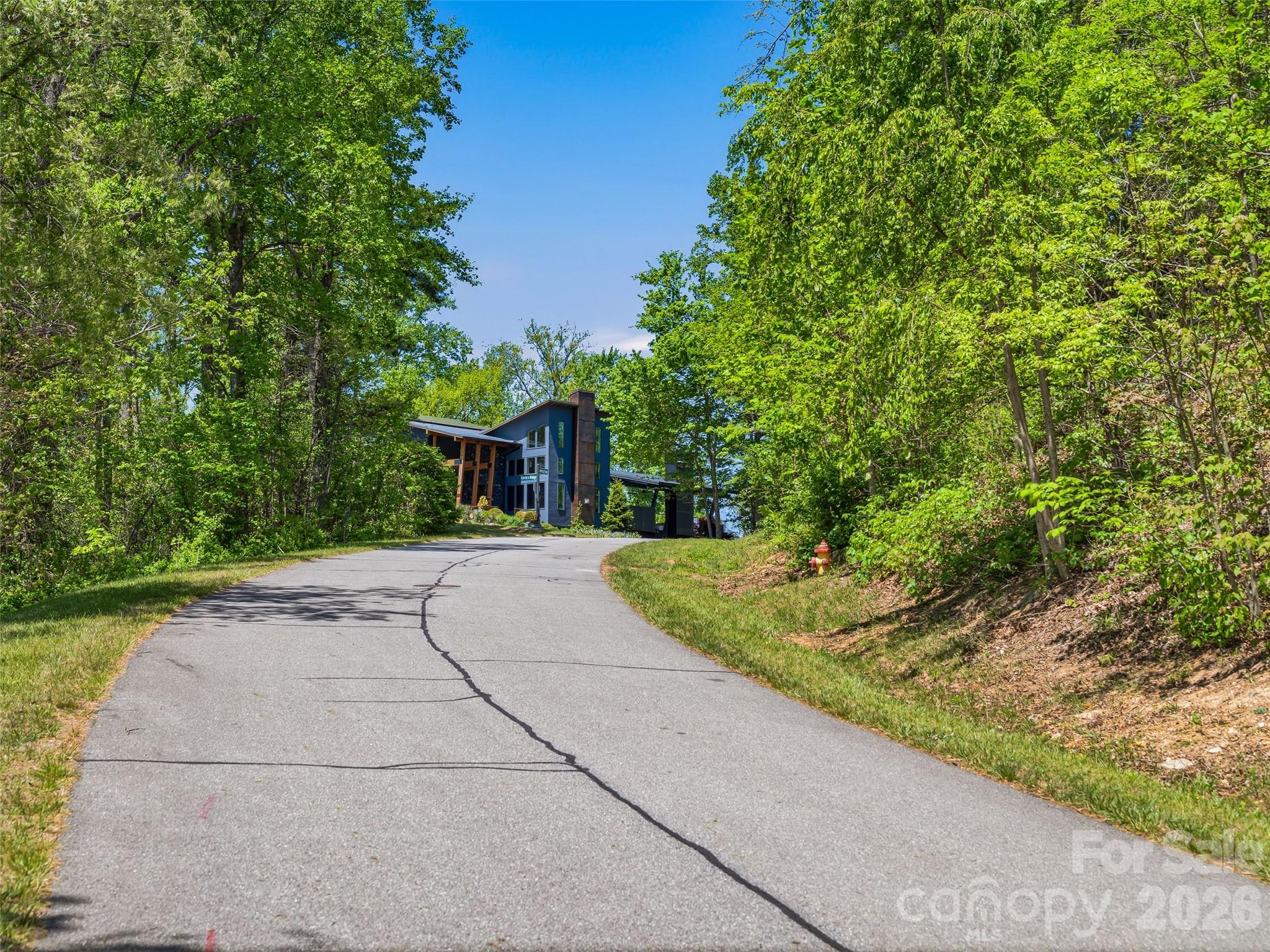 135 Starling Pass Asheville NC 28804