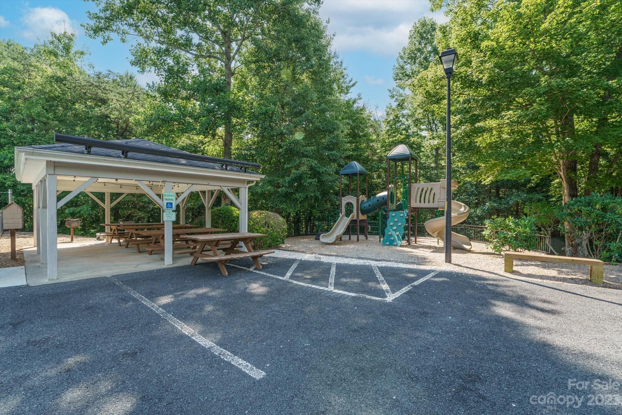 317 Boundary Tree Pass Arden NC 28704