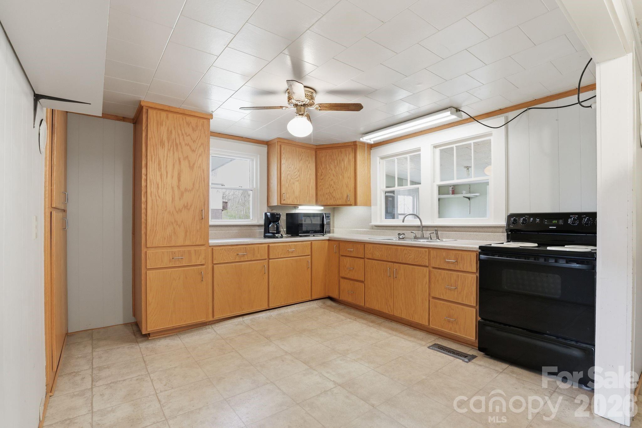 641 Central Drive Statesville NC 28677