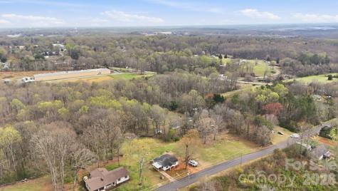 641 Central Drive Statesville NC 28677