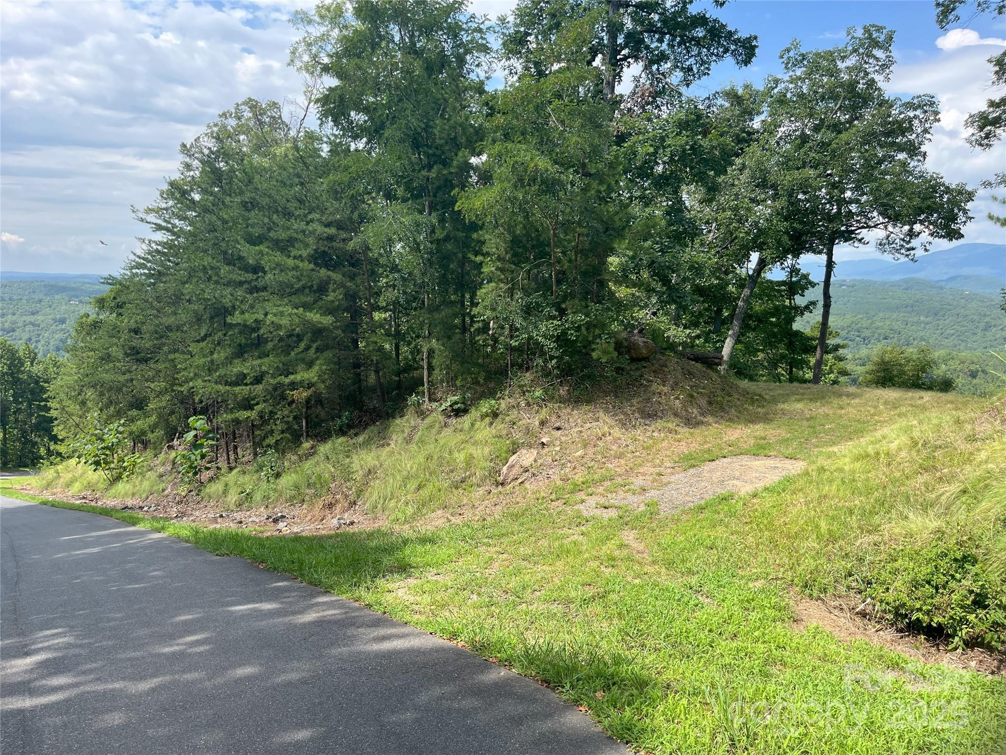 00 Bills Mountain Trail Lake Lure NC 28746