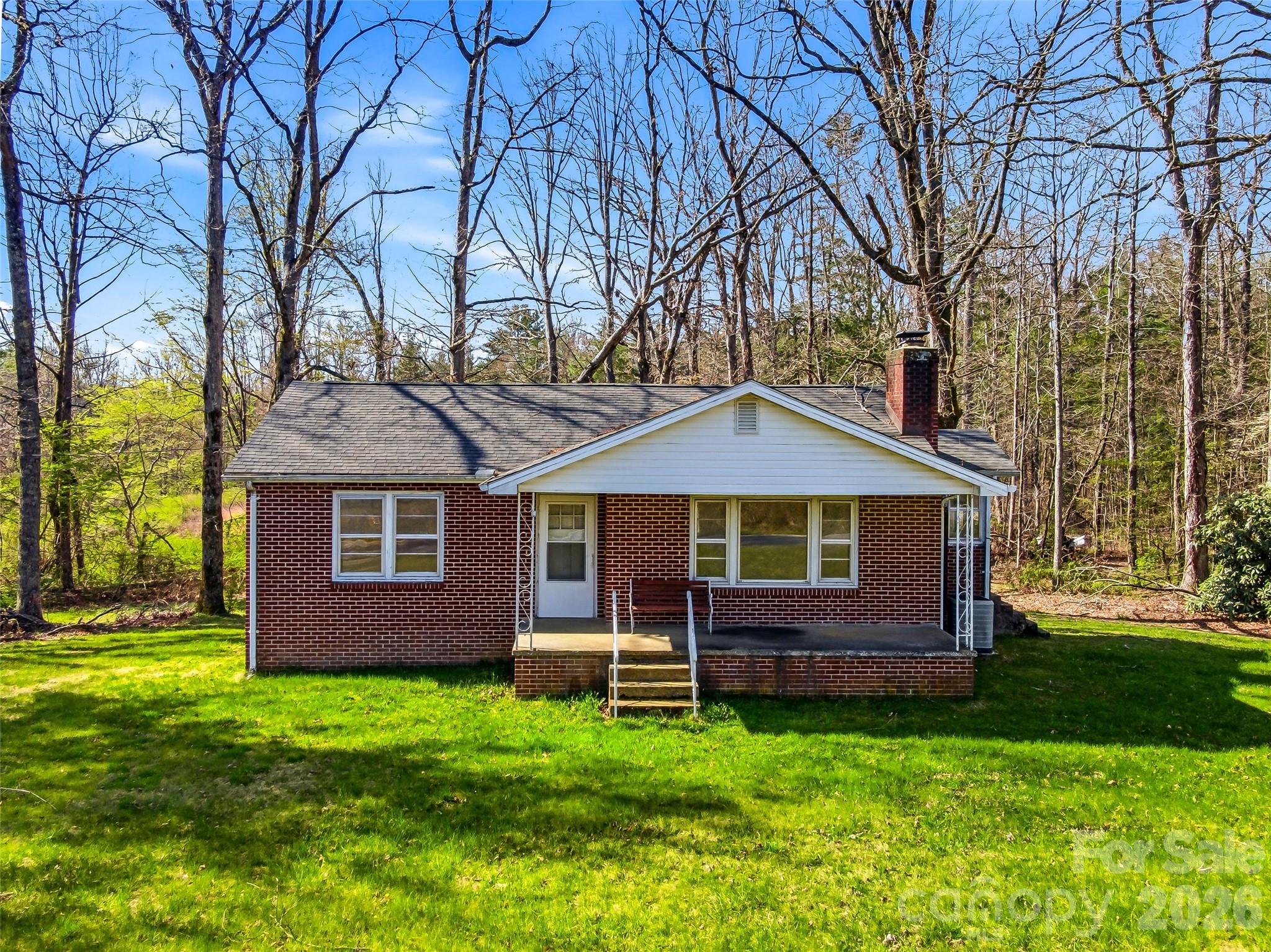 984 Pace Road Hendersonville NC 28792