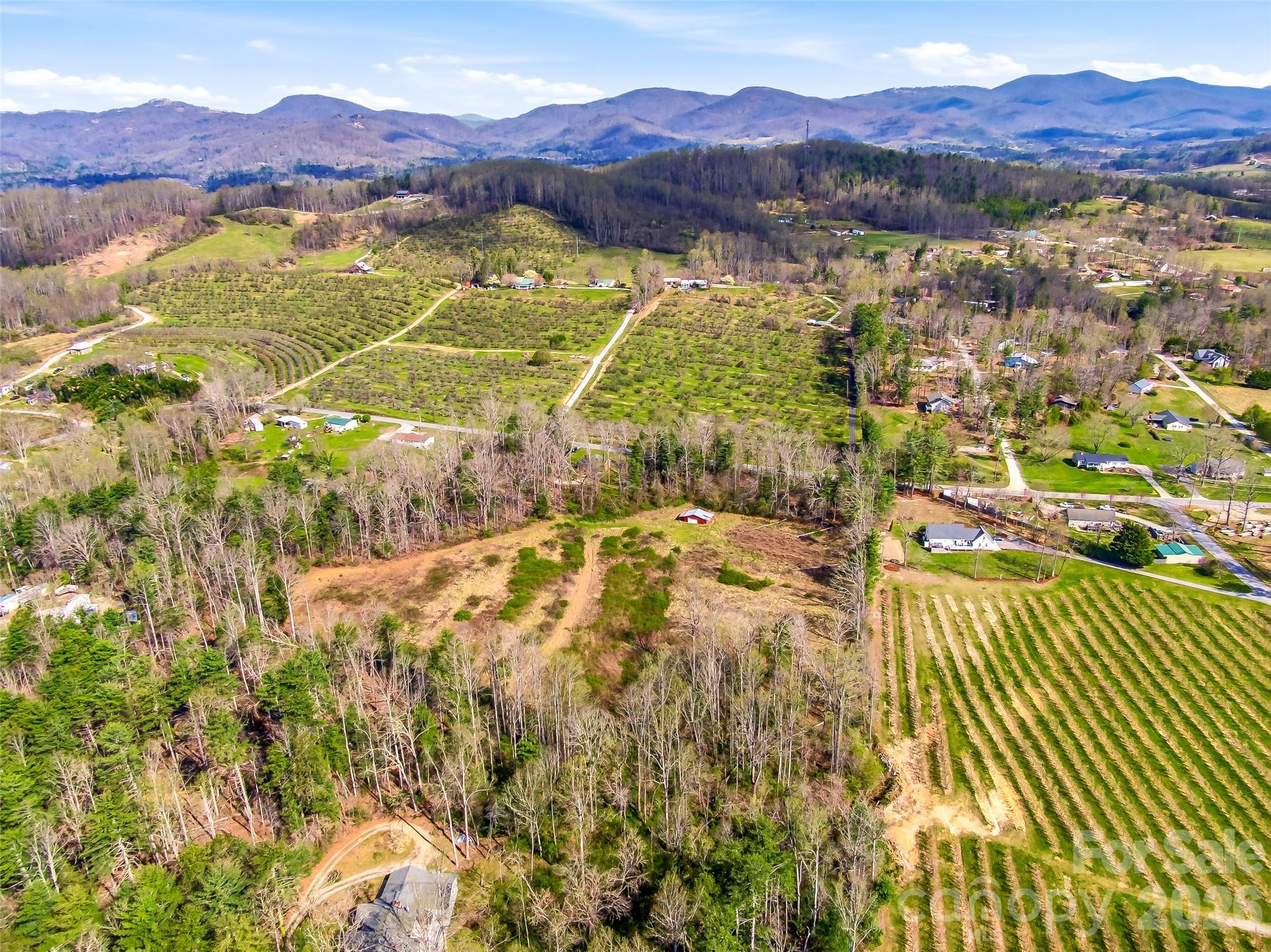 984 Pace Road Hendersonville NC 28792