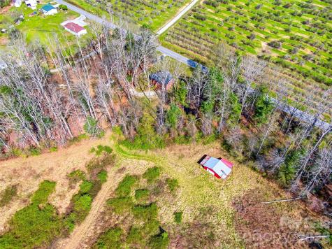 984 Pace Road Hendersonville NC 28792