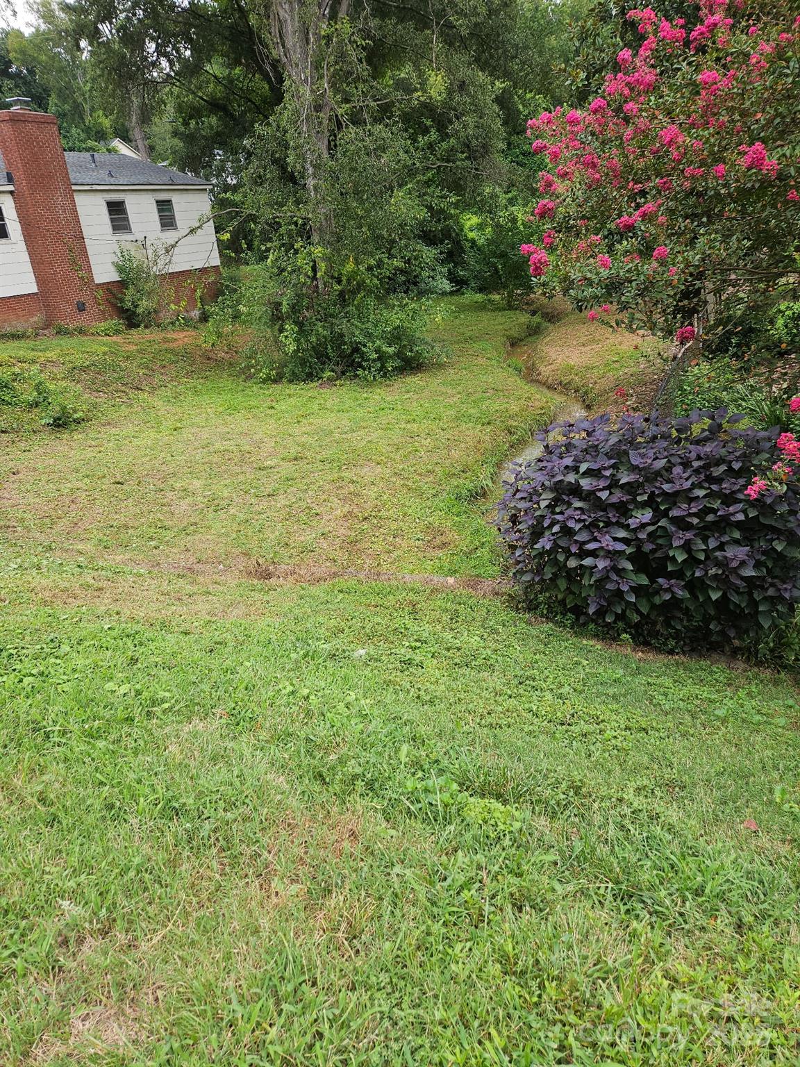 1838 Russell Avenue Charlotte NC 28216