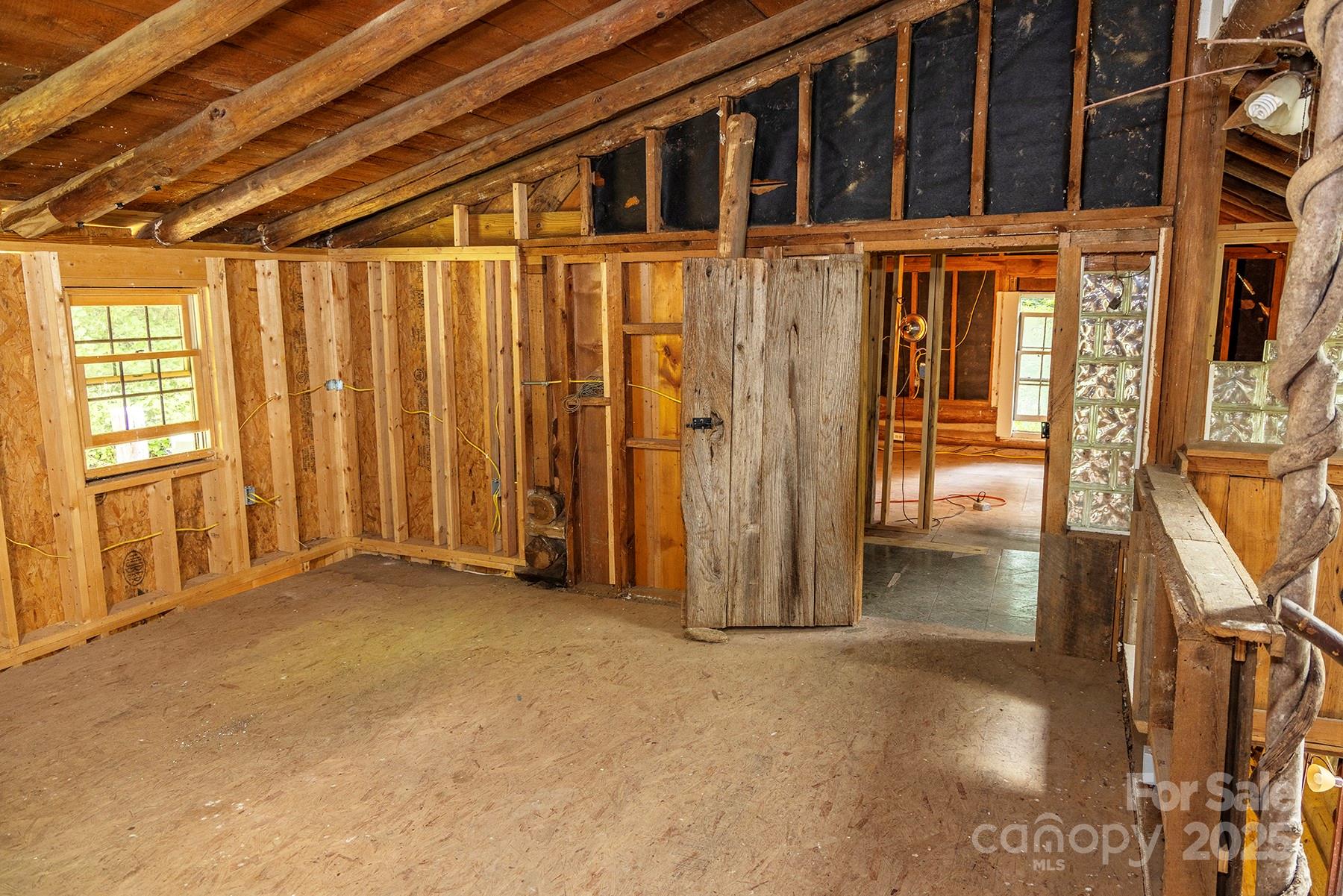 1710 Roaring Fork Road Mars Hill NC 28754
